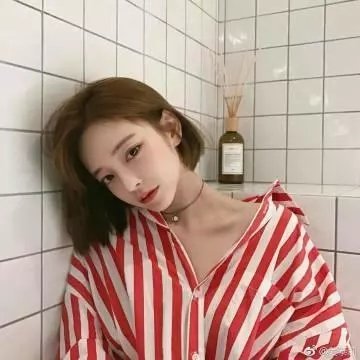 霸气女销售